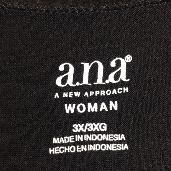 A.N.A. “A New Approach” Geometric Print & Contrasting Solid Cap Sleeve HiLo Hem - Picture 14 of 16